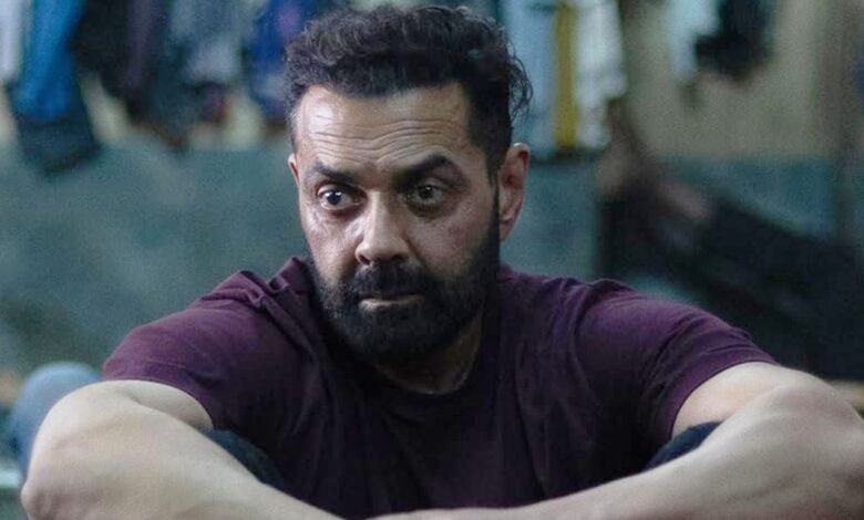 فیلم هندی Bandar با بازی بابی دئول